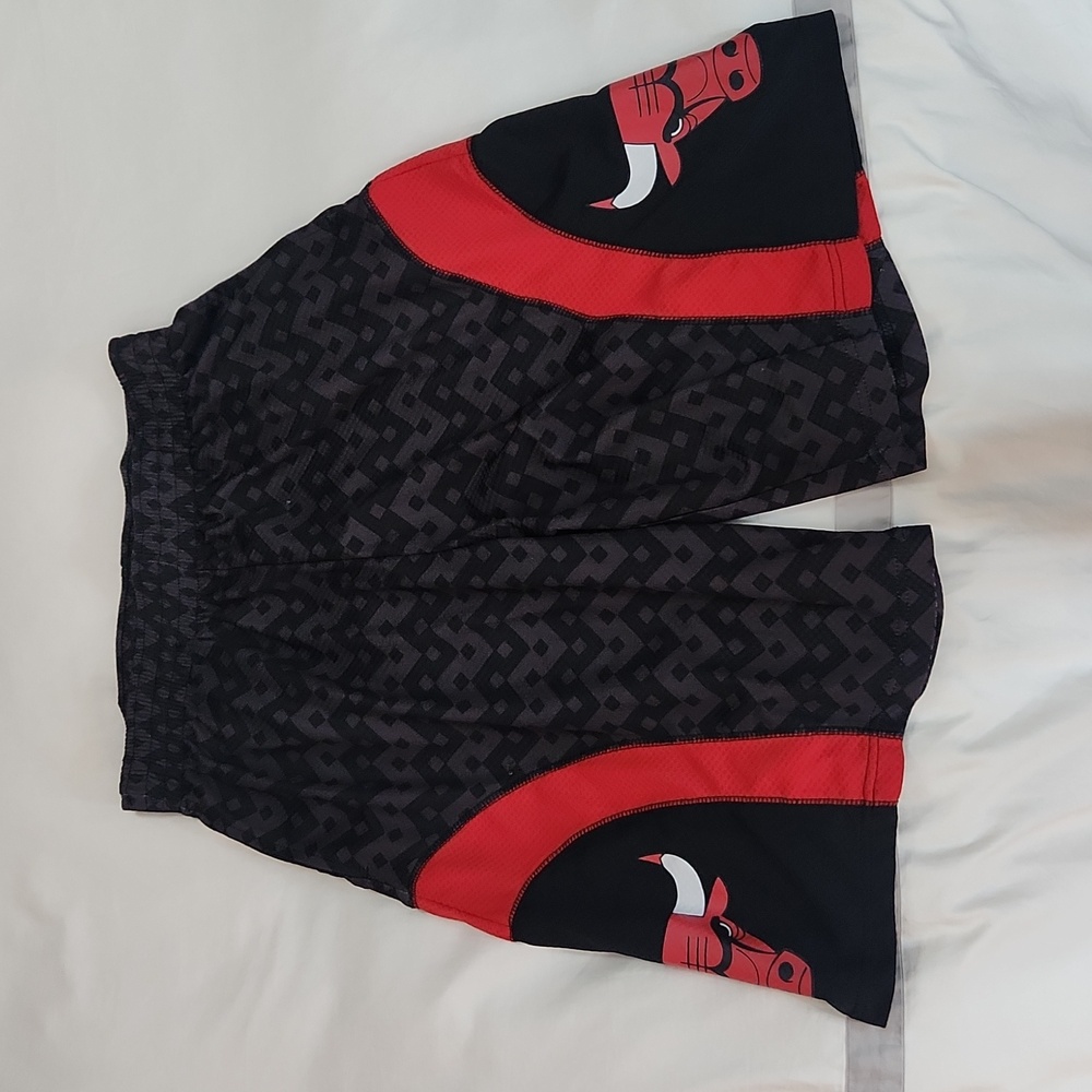 Men's Chicago Bulls Outfit - Picture 5 of 8